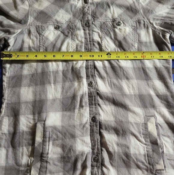 Eddie Bauer Gray Flannel Button Down Hoodied - Picture 7 of 9